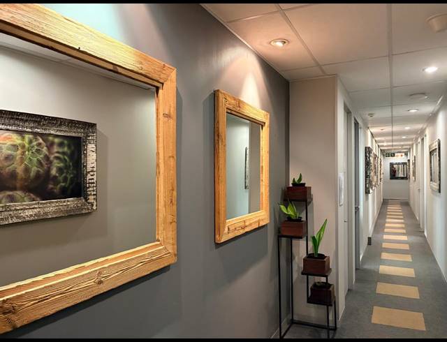 23M² SERVICED OFFICE TO LET IN FOURWAYS